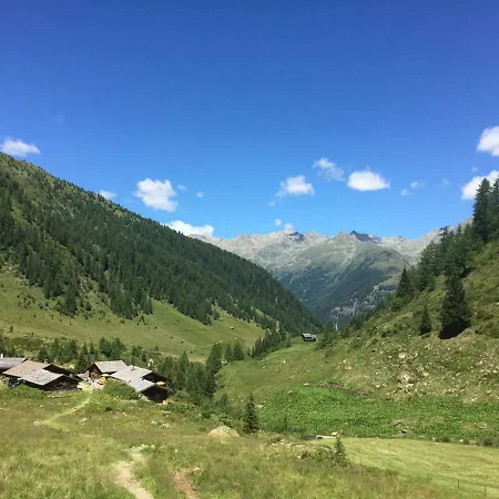 Boehm * סנט יקוב אין דפרגן